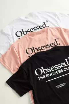 REMERA OVERSIZE "OBSESSED" - Britan