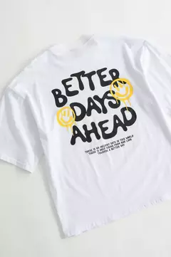 REMERA BOXY "BETTER DAYS" en internet