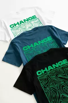 REMERA REGULAR "CHANGE" en internet