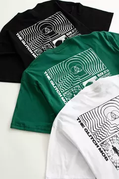 REMERA BOXY "GLITCH MOB" - Britan