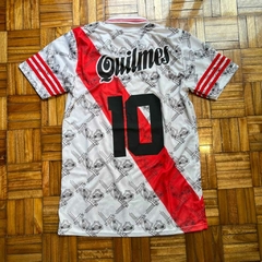 RIVER 1996 en internet