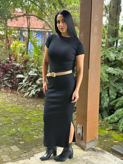 VESTIDO MIDI CANELADO na internet