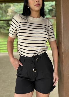 SHORTS LINHO COM ALFAIATARIA na internet