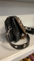 Cartera Jazmin Chebar en internet