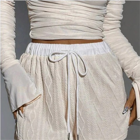 Short tejido canalé