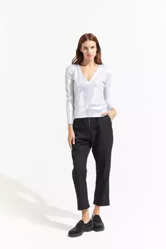 REMERA V - PLATA