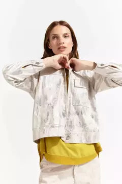 CAMPERA FOILAZO - CRUDA en internet