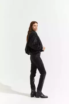 CAMPERA BUFFY - NEGRA - comprar online