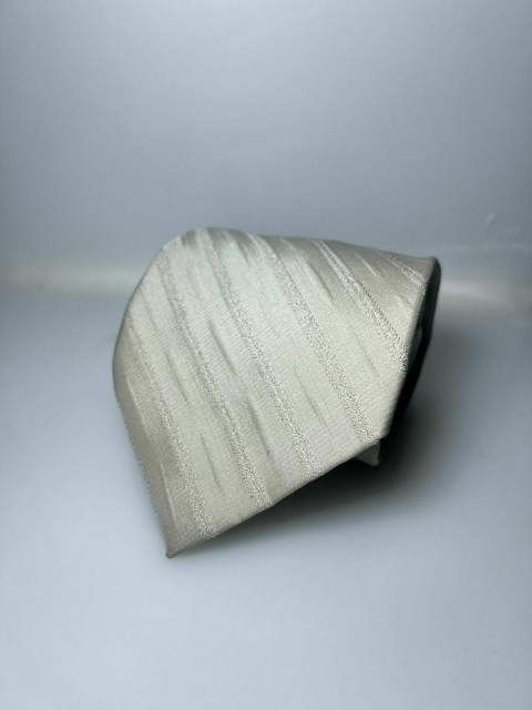Gravata Retrô – Largura de 8 a 10 cm | Estilo Clássico com Personalidade