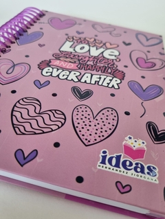 Libreta Francesa Love Corazones Morados - tienda en línea