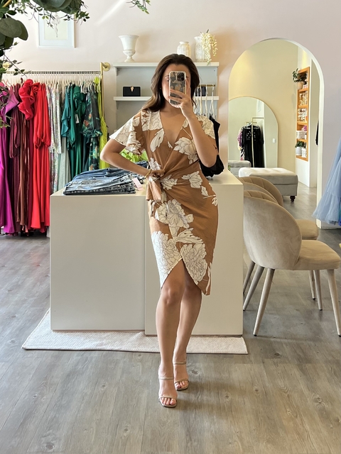 Vestido café de lino