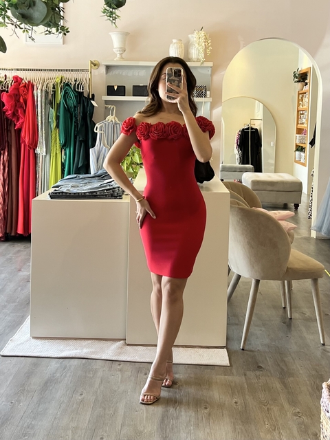 Vestido rojo strapless corto