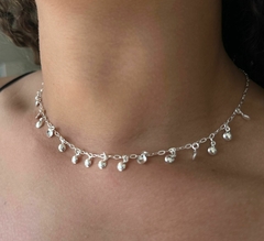 COLAR CHOCKER DE PRATA EM CONCHAS