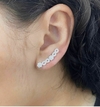 BRINCO DE PRATA EARCUFF INFINITO MICROCRAVEJADO EM ZIRCÔNIAS