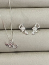 CONJUNTO DE PRATA BRINCO E PINGENTE TRÊS CORAÇÕES