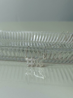 COLAR CHOKER DE PRATA FÉ CRAVEJADA