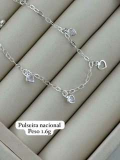 PULSEIRA DE PRATA CORAÇÃO VAZADO COM ZIRCÔNIAS