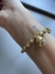 pulseira ouro amarelo detalhe coracao na internet