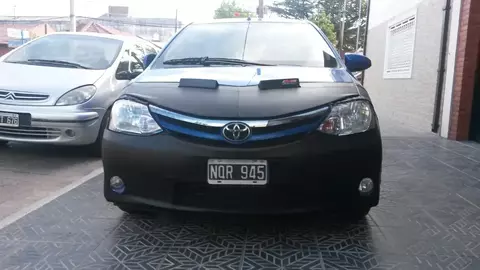 Cubre Trompa Toyota Etios - comprar online