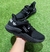 Adidas Stripes na internet