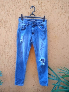 Calça Jeans Skinny Destroyed Feminina - Tamanho 36