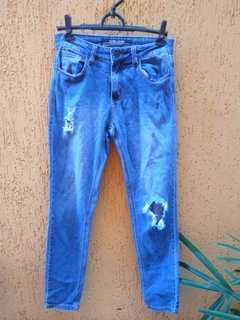 Calça Jeans Skinny Destroyed Feminina - Tamanho 36 - comprar online