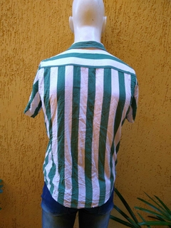Imagem do Camisa Slim Fit Listrada Verde e Branco - Tamanho P