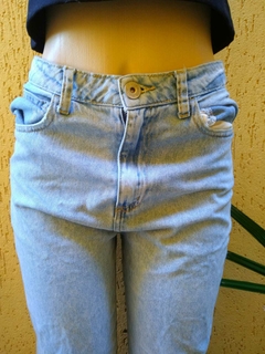 Calça Jeans Reta Destroyed Azul Claro- Tamanho 40 - loja online