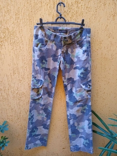 Calça Cargo Camuflada Cinza e Verde - Tamanho 38 na internet