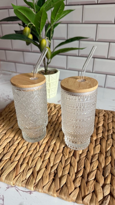 Vaso con sorbete labrado