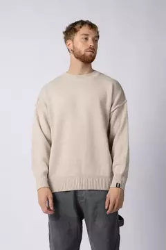 Sweater Over Zuri Arena en internet
