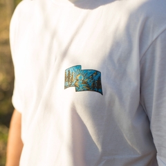 REMERA MANGA CORTA - BANDERITA en internet