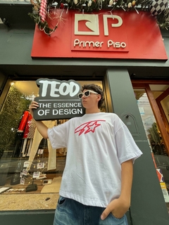 Remera Signature TEOD - PRIMER PISO