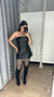 Vestido courino colado preto