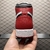 Air Jordan 1 High Santin Black Toe na internet