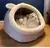 Cama House Aconchegante Para Gatos - Latimiado Pet Shop: Mais que uma loja, um verdadeiro amigo dos pets!