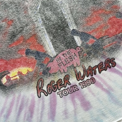 Camiseta Roger Waters - In The Flesh Tour 1999 na internet