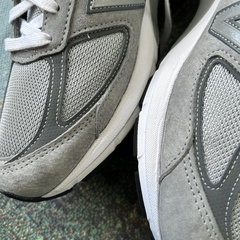 Tênis New Balance 990v5 Tam 42 - loja online