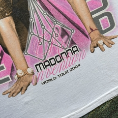 Camiseta Madonna - Re-Invention World Tour 2004 - loja online