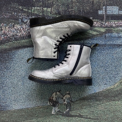 Bota Dr Martens 1460J Tam 34 - comprar online