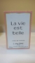 Perfume La vie est belle na internet