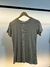 Camiseta simples feminina na internet