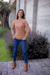 Blusa com Detalhes em Ilhós