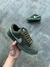 SB DUNK verde en internet