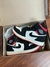 Jordan 1 Negra/Roja - Kicks Baires