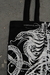 Ecobag Skeleton Preta - Vitor Oliveira Fineart