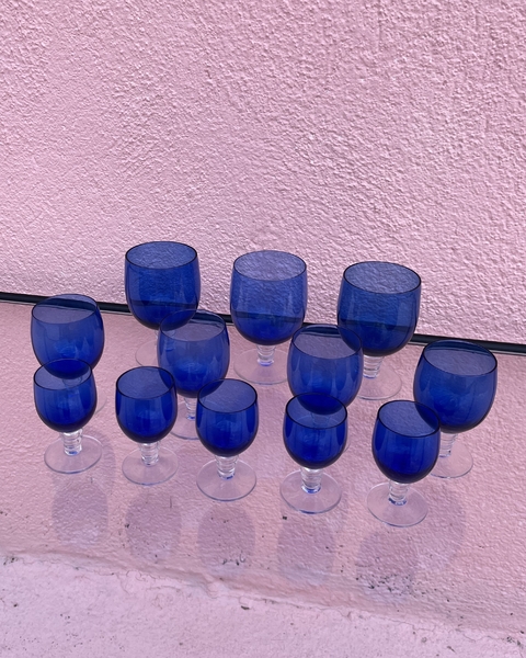 12 taças em cristal azul