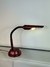 luminária articulada vermelha