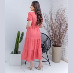 Vestido midi dois maria manga bufante e lastex na manga. - comprar online