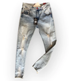 Calça Jeans destroyed jay
